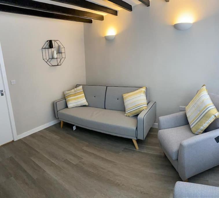 Siop Iwan A Menna Apartment Caernarfon Bagian luar foto