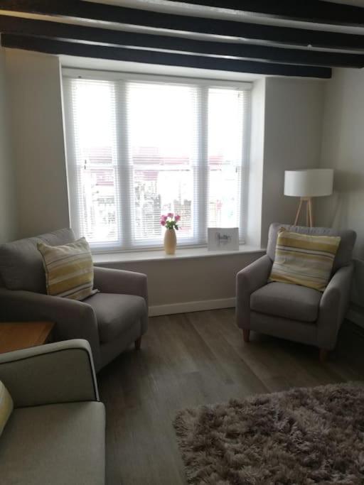 Siop Iwan A Menna Apartment Caernarfon Bagian luar foto
