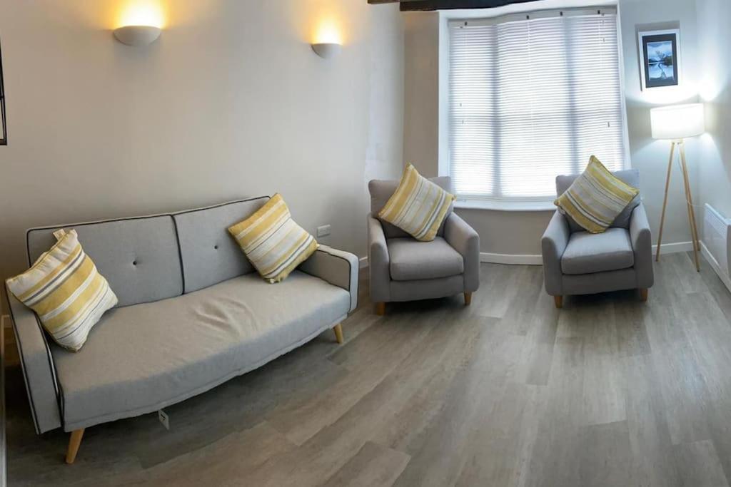Siop Iwan A Menna Apartment Caernarfon Bagian luar foto
